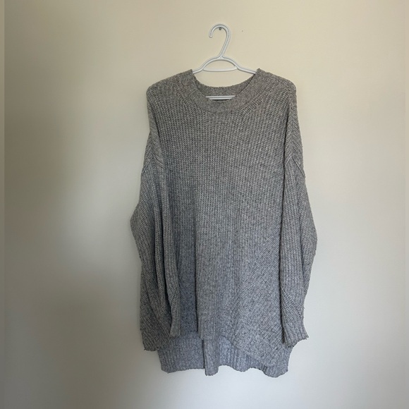 Oversized Grey Knit Sweater - Picture 3 of 3